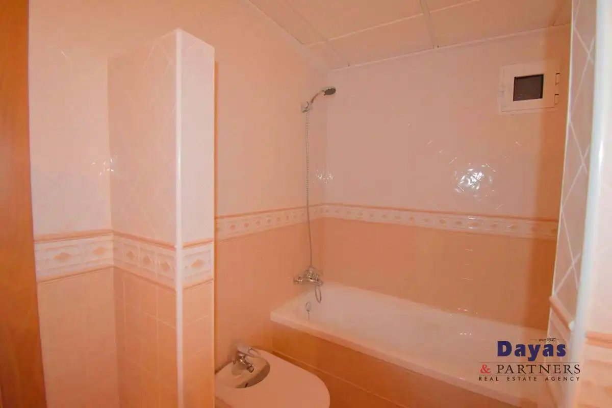 Bany de Apartament en venda en Centro