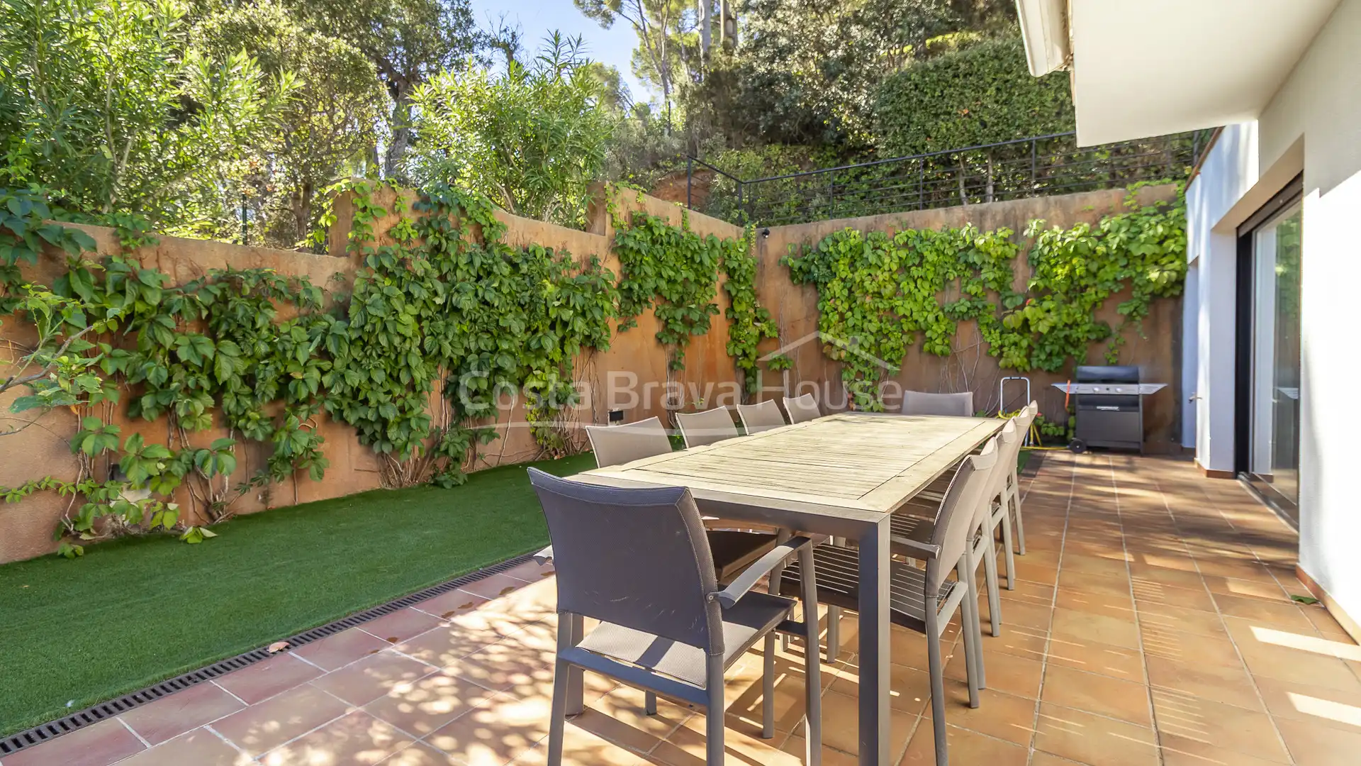 Casa amb terrassa en venda a Carrer de Josep Clarà, imagen 12