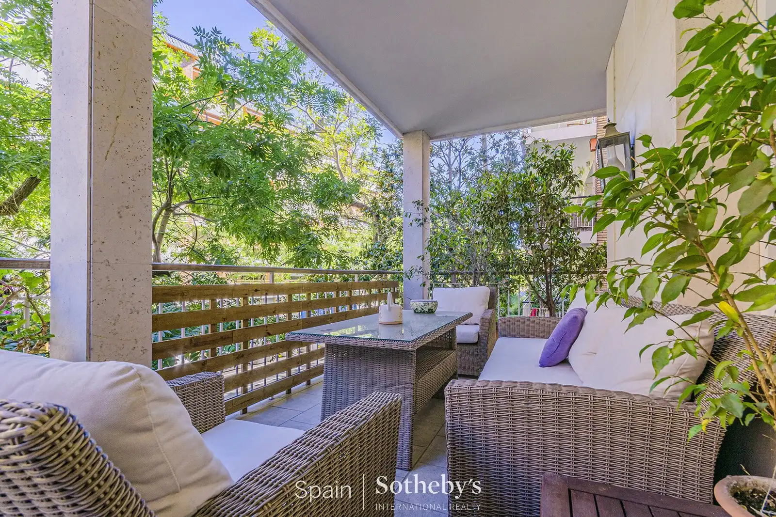 Terrassa de Apartament en venda en Barcelona amb Aire condicionat, Calefacció i Terrassa