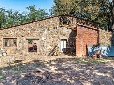 Casa rústica amb jardí en venda a Residencial Begur - Esclanyà