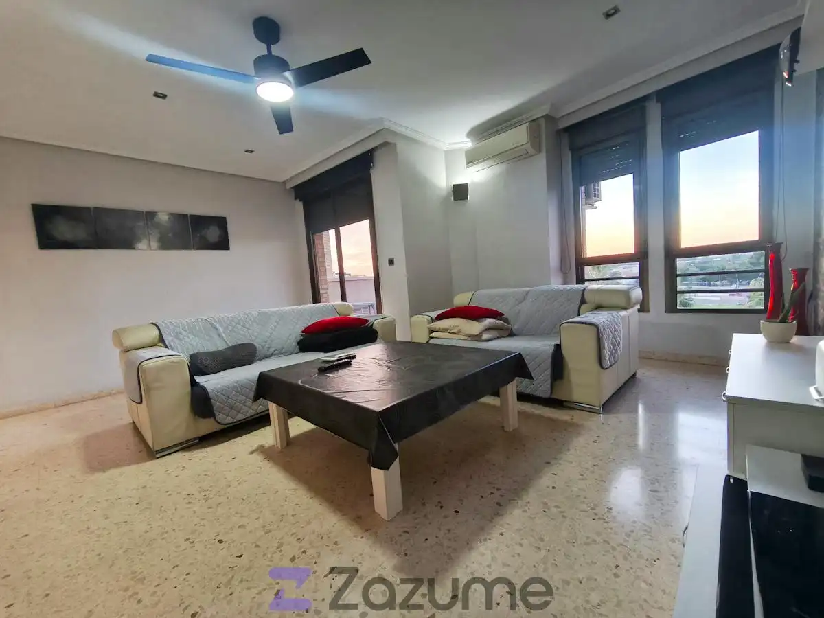 Sala de estar de Piso de alquiler en Casc Urbà