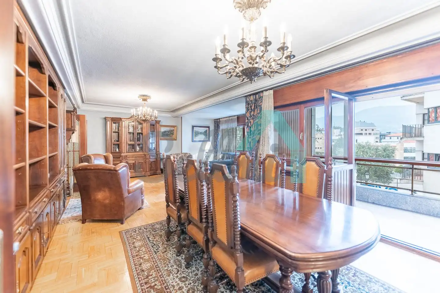 Dining room of Flat for sale in Oviedo   with Heating, Parquet flooring and Terrace