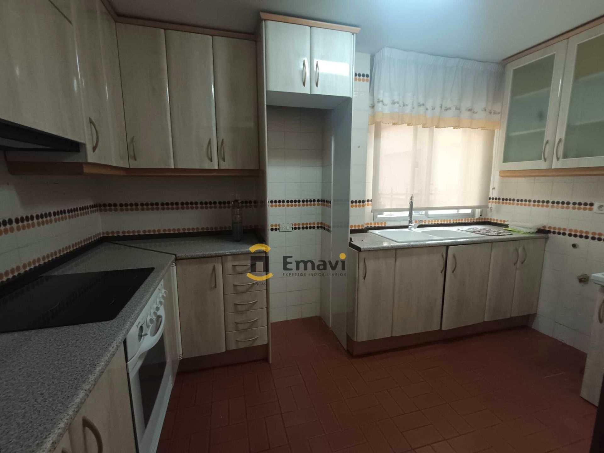 Kitchen of Flat to rent in L'Alcora  with Furnished, Oven and Washing machine