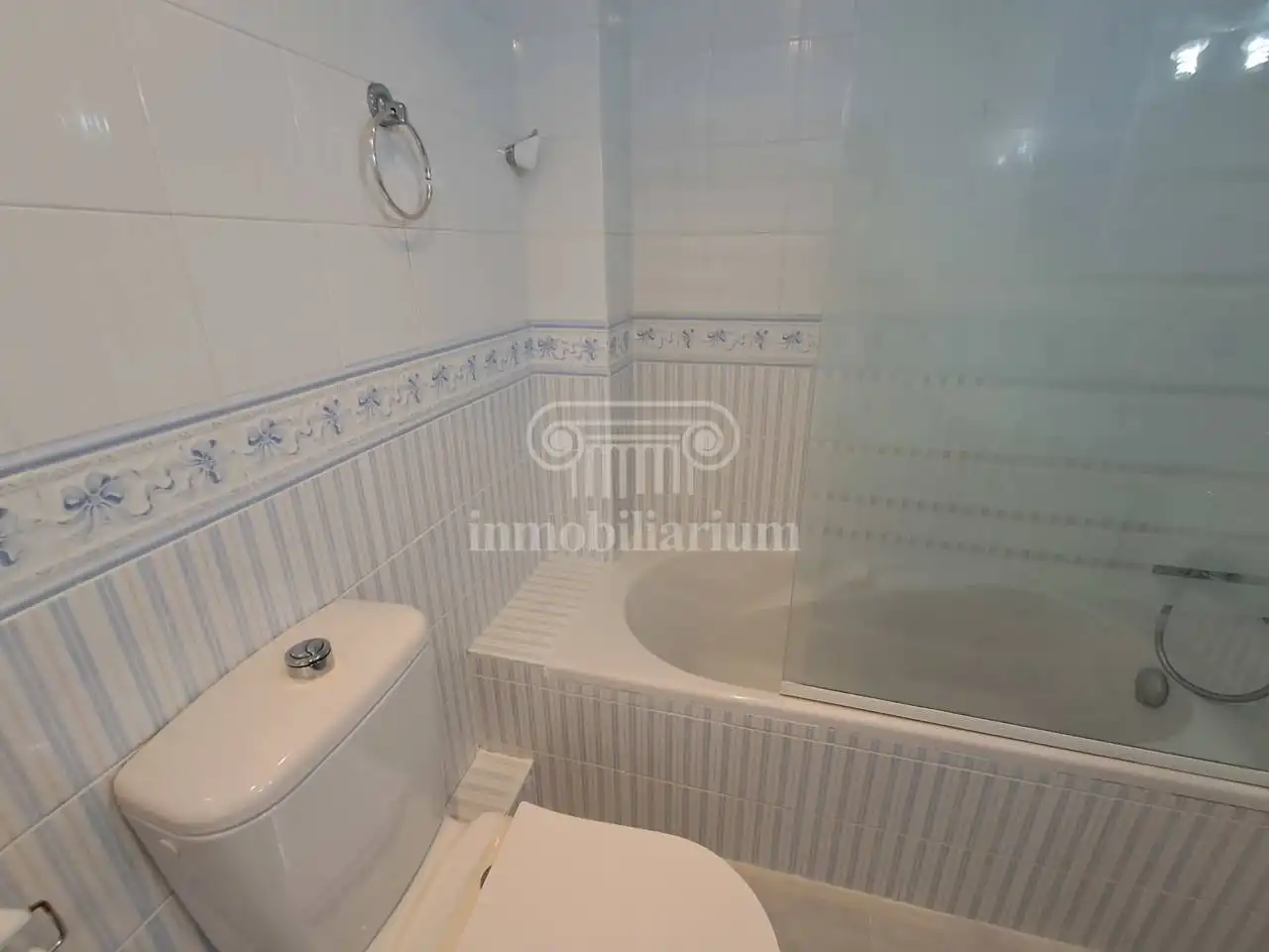 Bathroom of Flat for sale in Lloret de Mar  with Heating, Parquet flooring and Terrace
