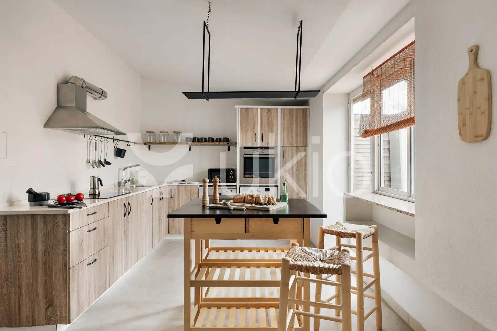 Cocina de Apartamento de alquiler en Barcelona con Aire acondicionado, Calefacción y Terraza