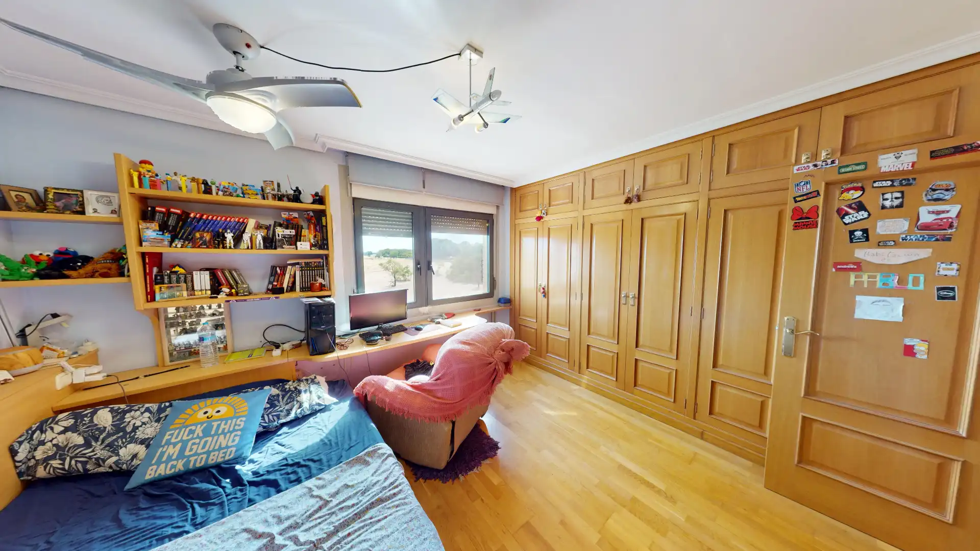 Habitación de Casa adosada en venta en Albacete con Aire acondicionado, Calefacción y Parquet