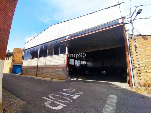 Nave industrial en Venta en Torrelameu