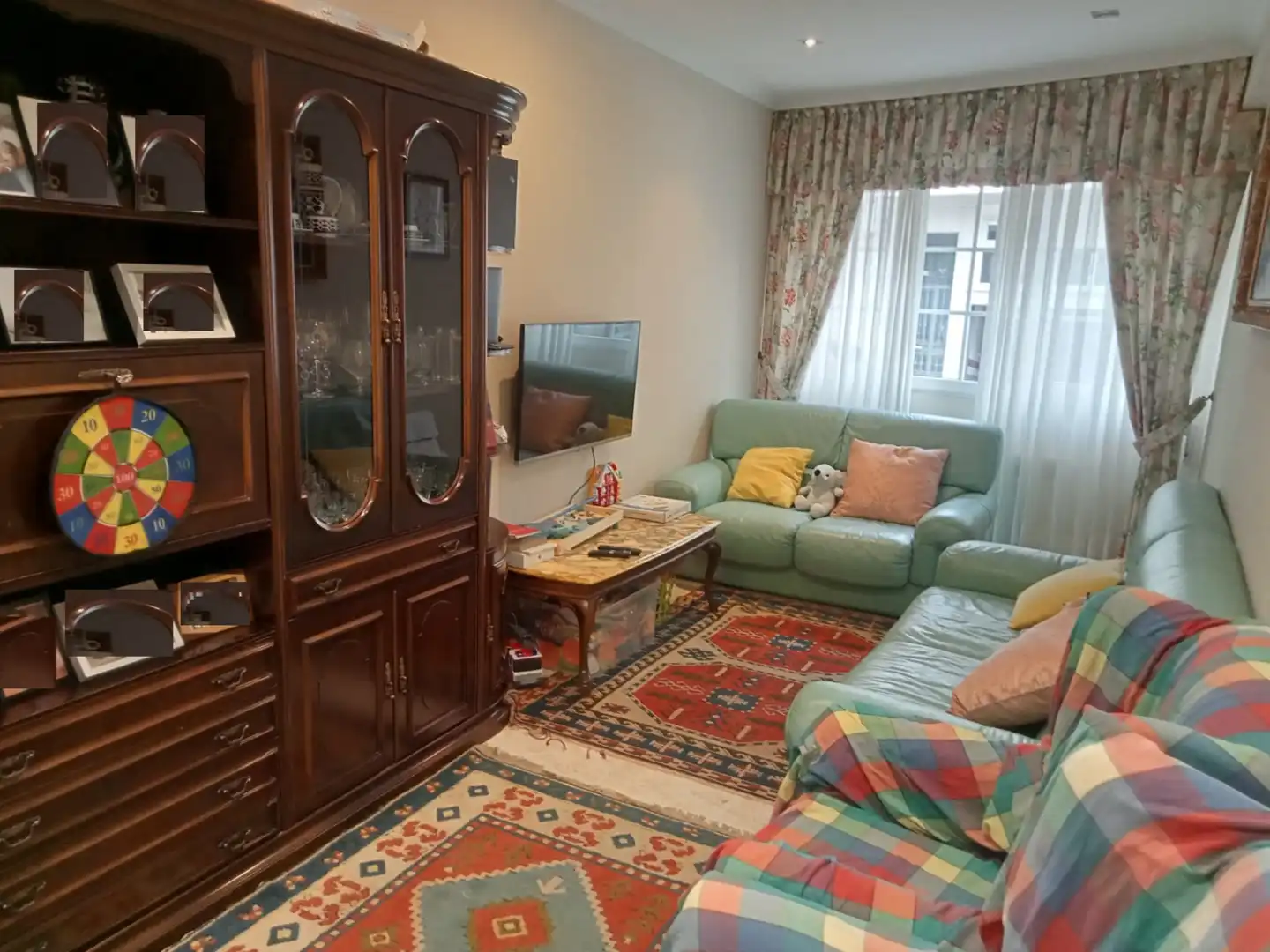 Sala de estar de Casa o chalet en venta en Santiago de Compostela  con Calefacción, Jardín privado y Terraza