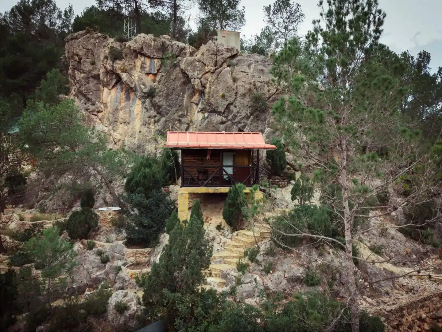 Vista exterior de Local en venda en Montanejos amb Parquet i Moblat