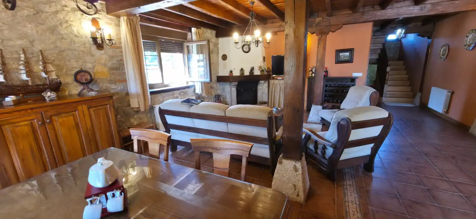 Sala de estar de Casa o chalet en venta en Ribamontán al Mar con Calefacción, Jardín privado y Parquet