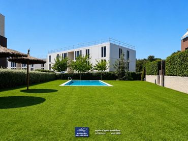 Dúplex amb piscina en venda a L'Ametlla del Vallès