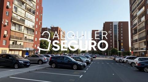 Foto 2 de Pis de lloguer a Sector Triángulo, Centro, Sevilla