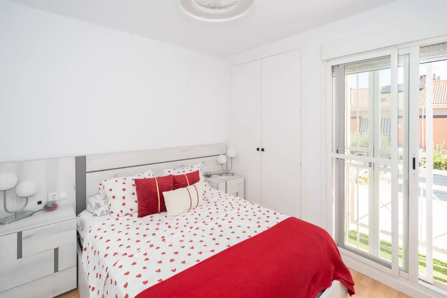 Bedroom of Detached homes for sale in Laguna Park