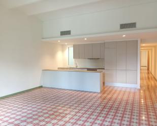 Kitchen of Flat to rent in Girona Capital  with Air Conditioner and Balcony