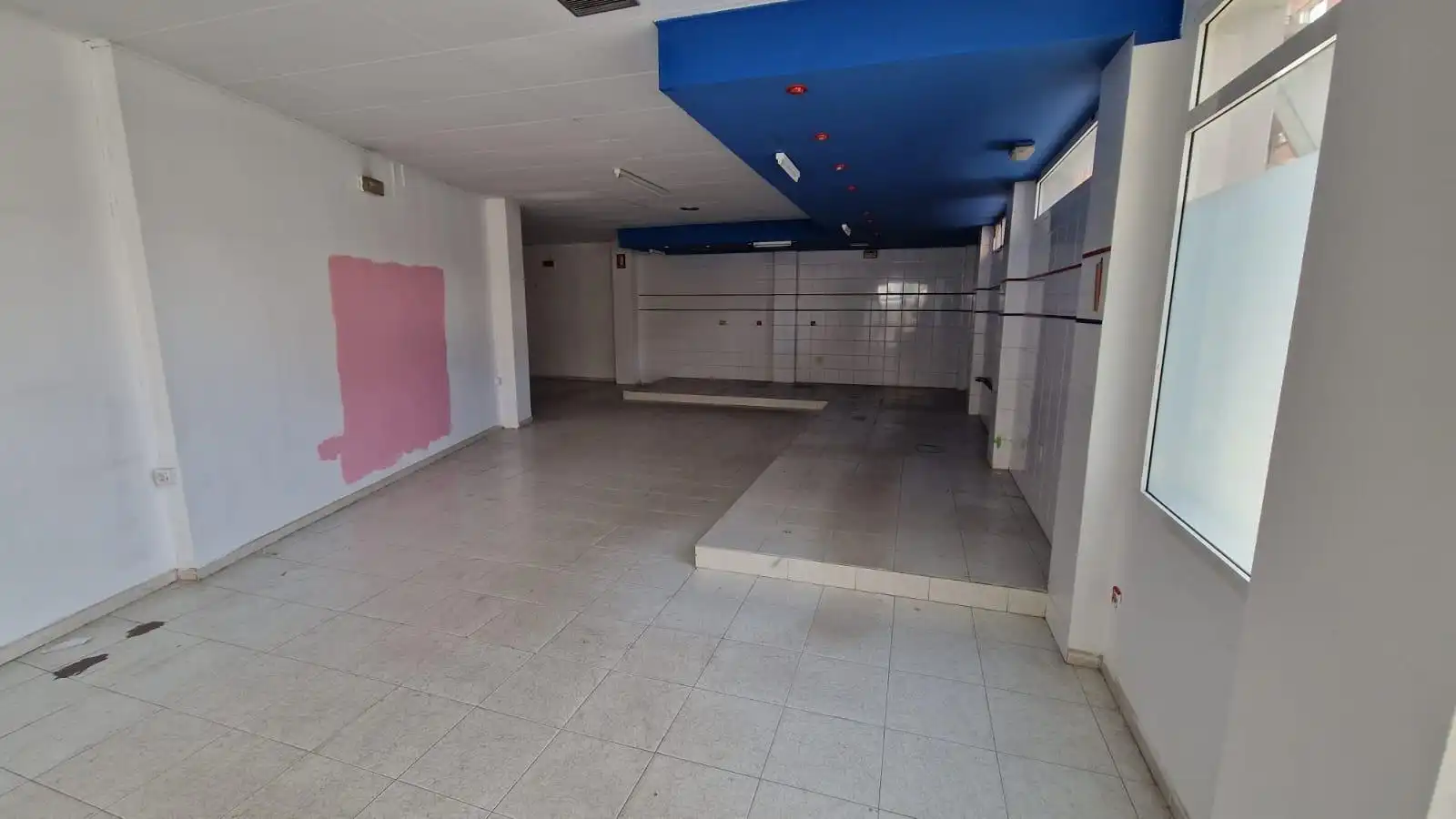 Local comercial en venda a Zona Alta, imagen 5