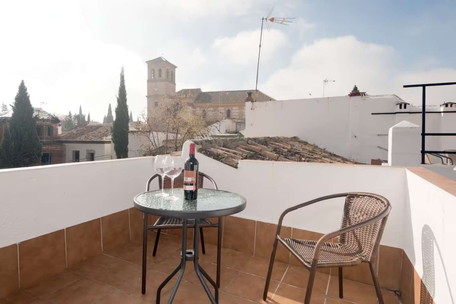 Terraza de Apartamento para compartir en  Granada Capital con Aire acondicionado, Terraza y Amueblado
