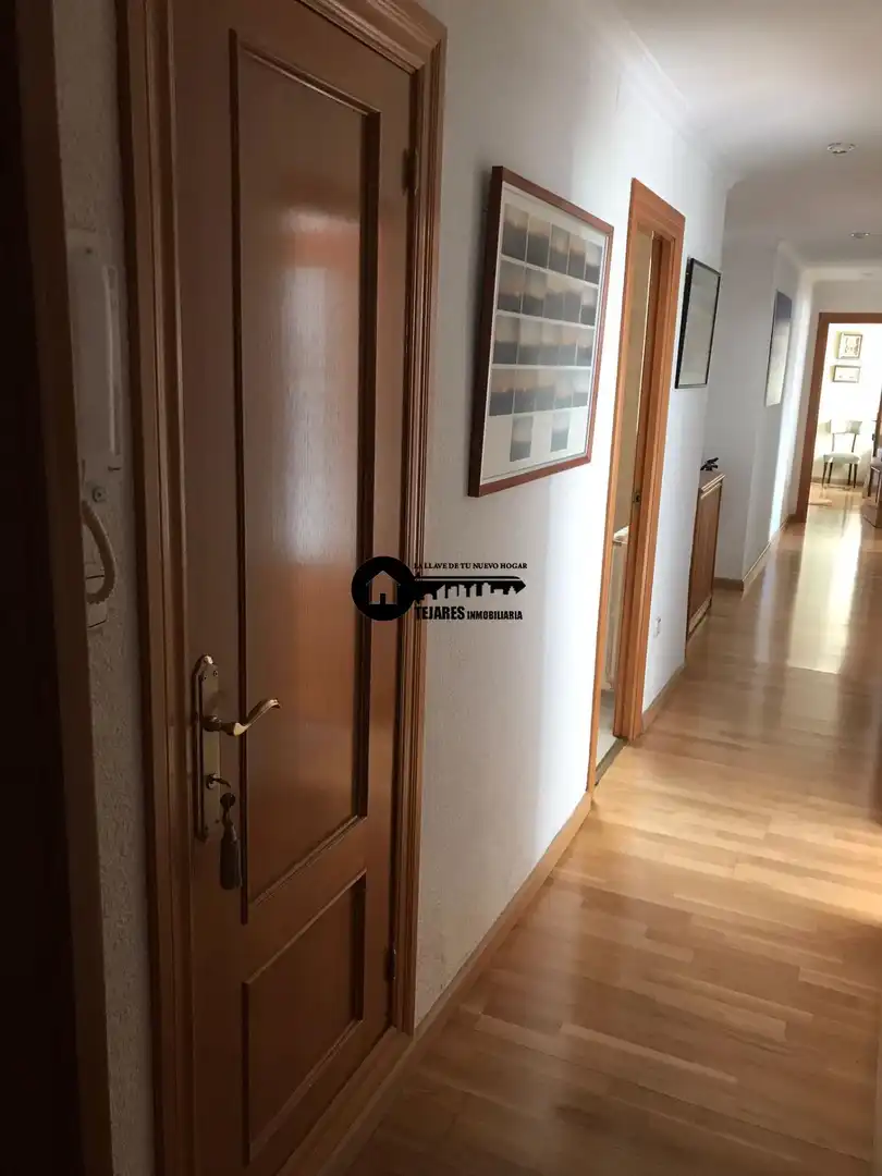 Piso con terraza en venta en Centro, imagen 4
