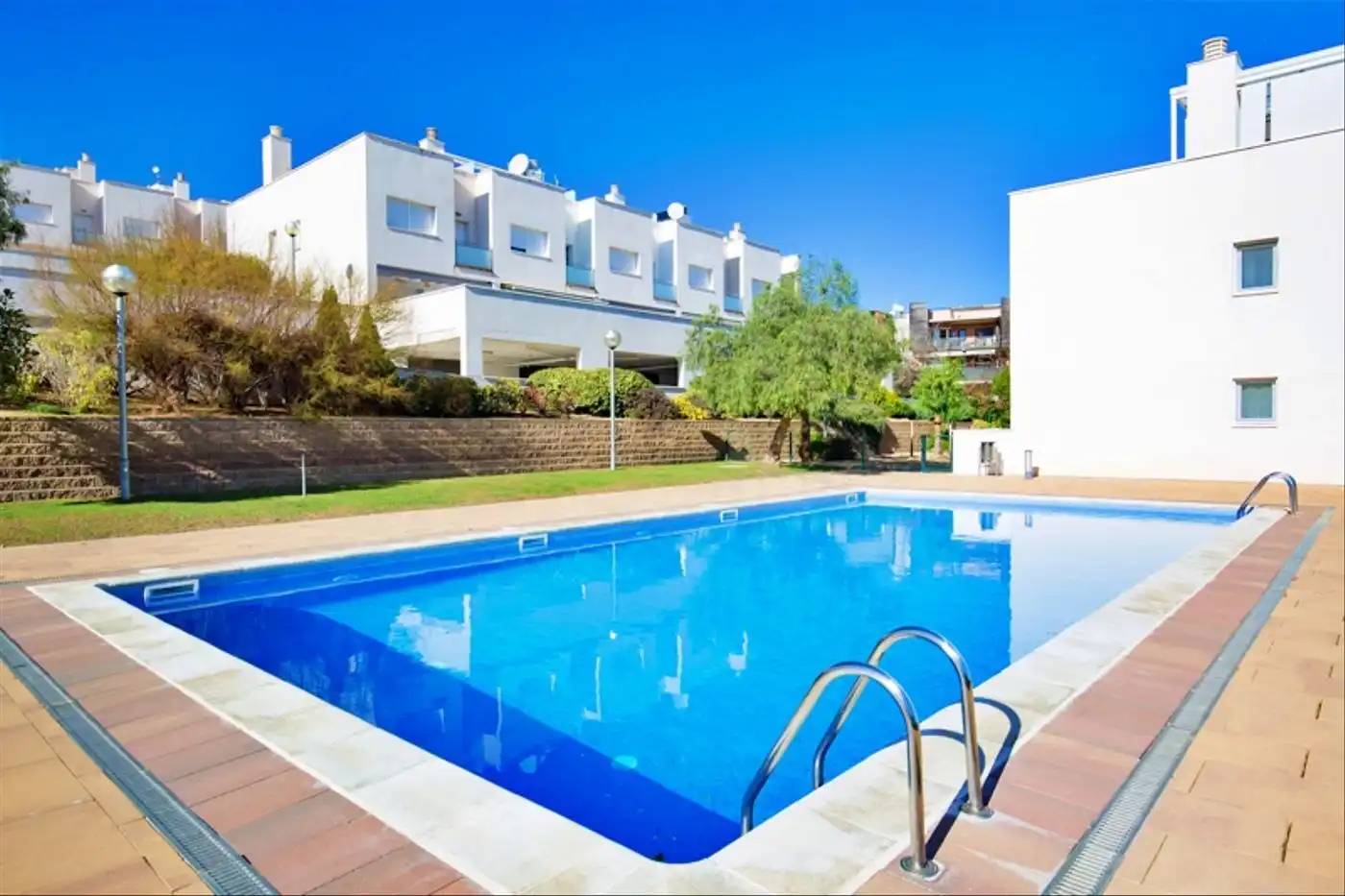 Reihenhaus mit Pool zum Verkauf in N/A, imagen 16