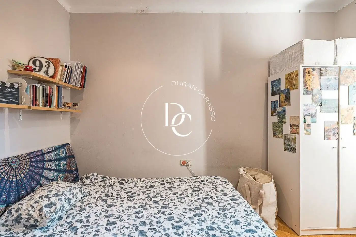 Habitación de Piso en venta en Barcelona con Aire acondicionado y Calefacción