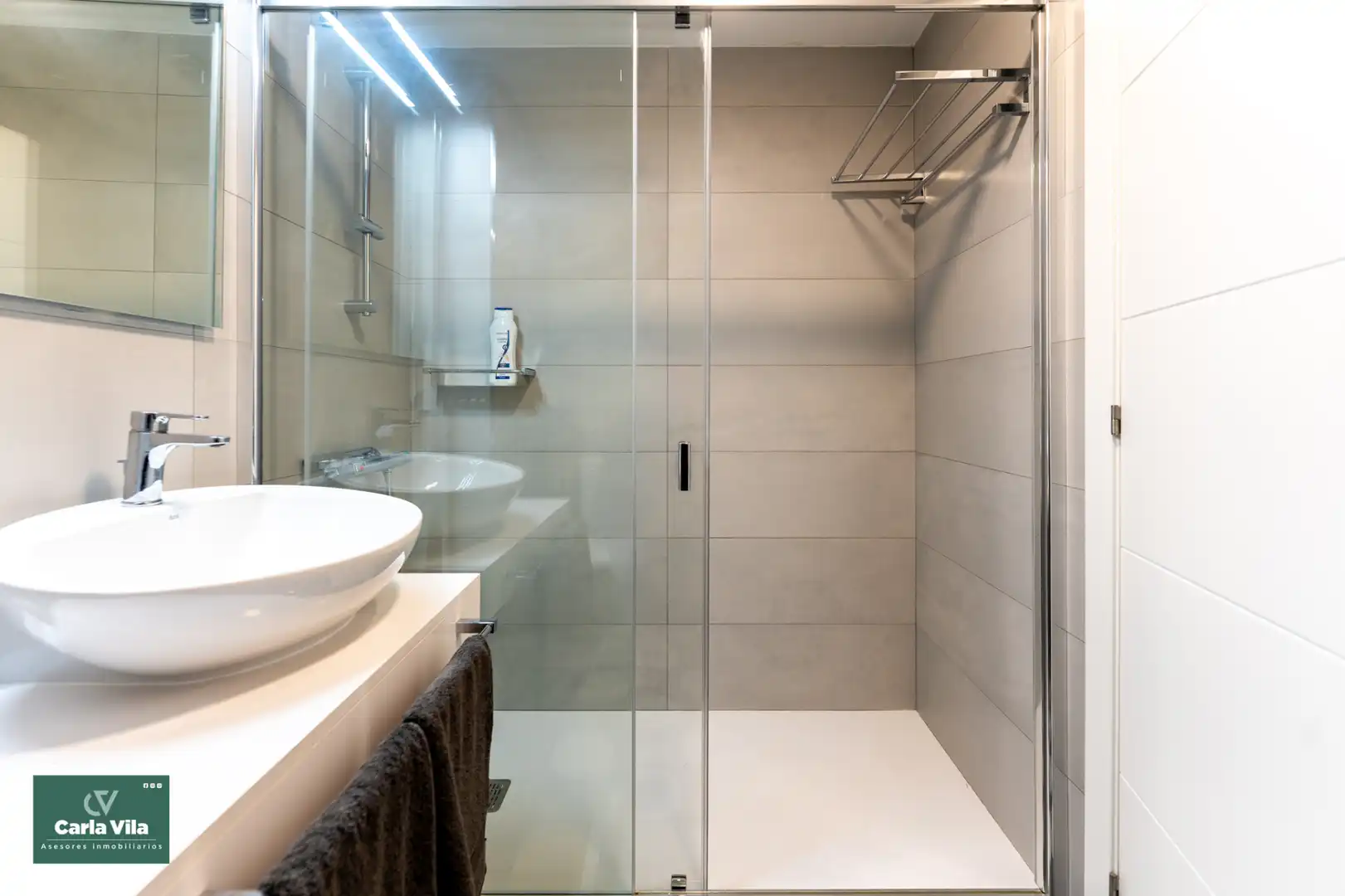 Baño de Piso en venta en Lugo con Calefacción, Parquet y Trastero