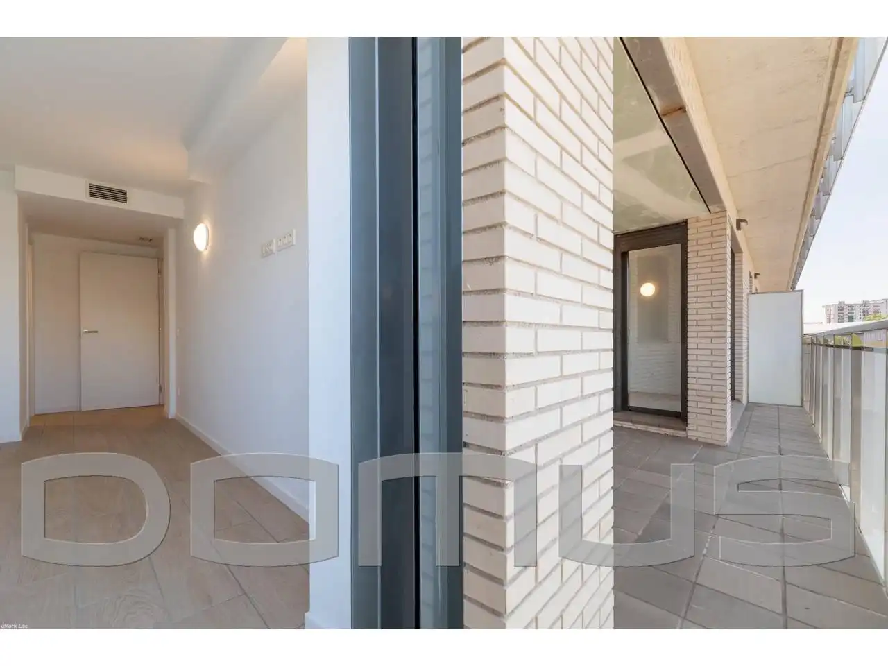 Flat with terrace for sale in Calle JOAN DE TOLEDO 7, imagen 2
