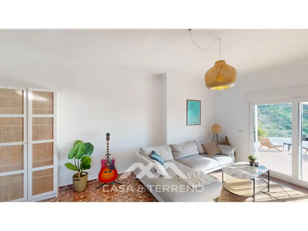 Sala d'estar de Casa o xalet en venda en Rincón de la Victoria amb Aire condicionat, Terrassa i Piscina