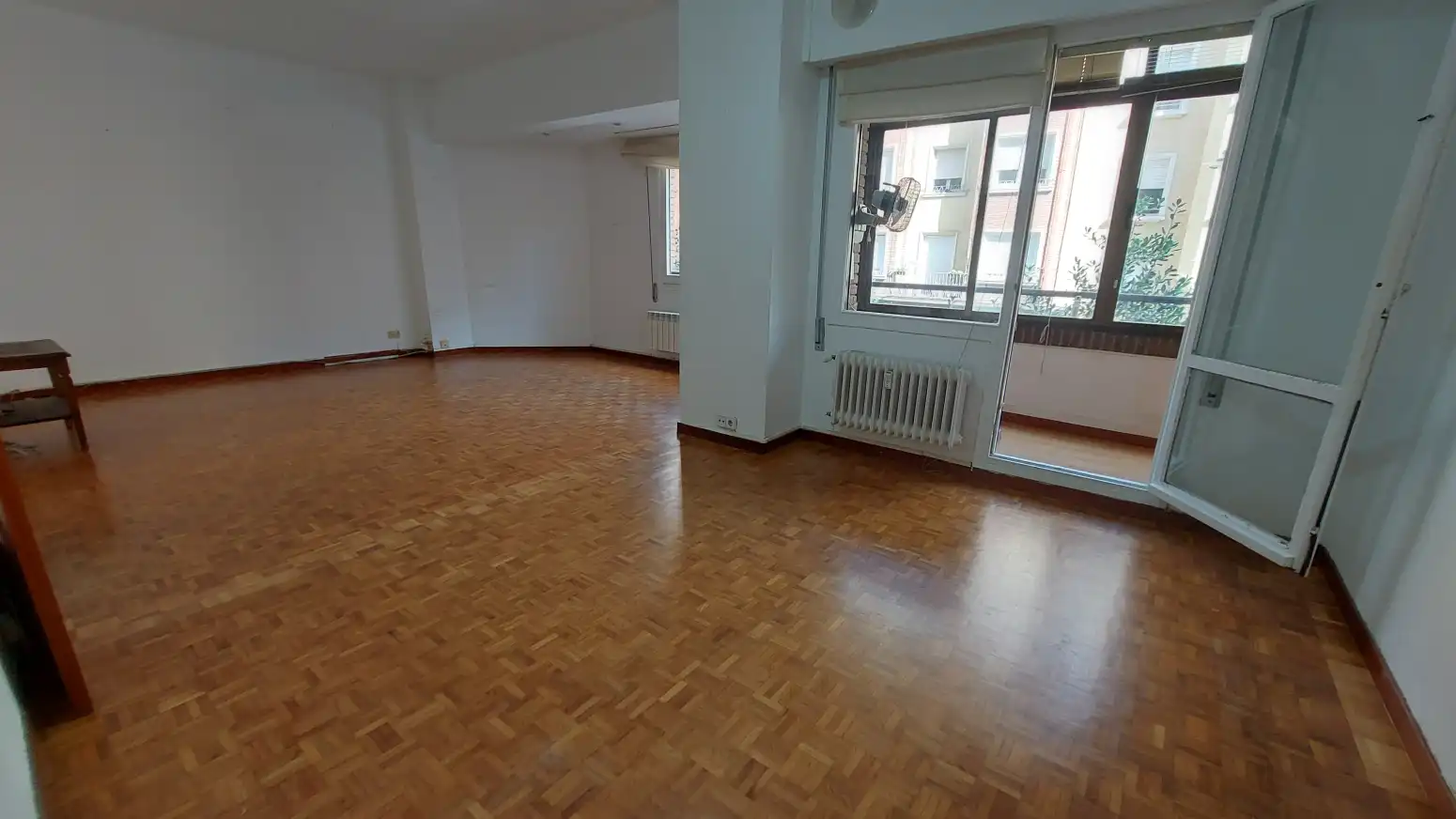 Appartement avec ascenseur à vendre à Logroño - General Vara de Rey