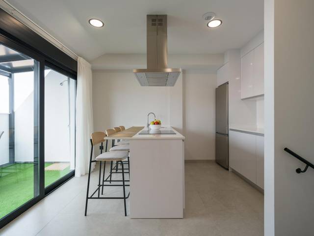 Ático en Venta en Calle Bernardo de la Torre, 62 en Santa Catalina - Canteras