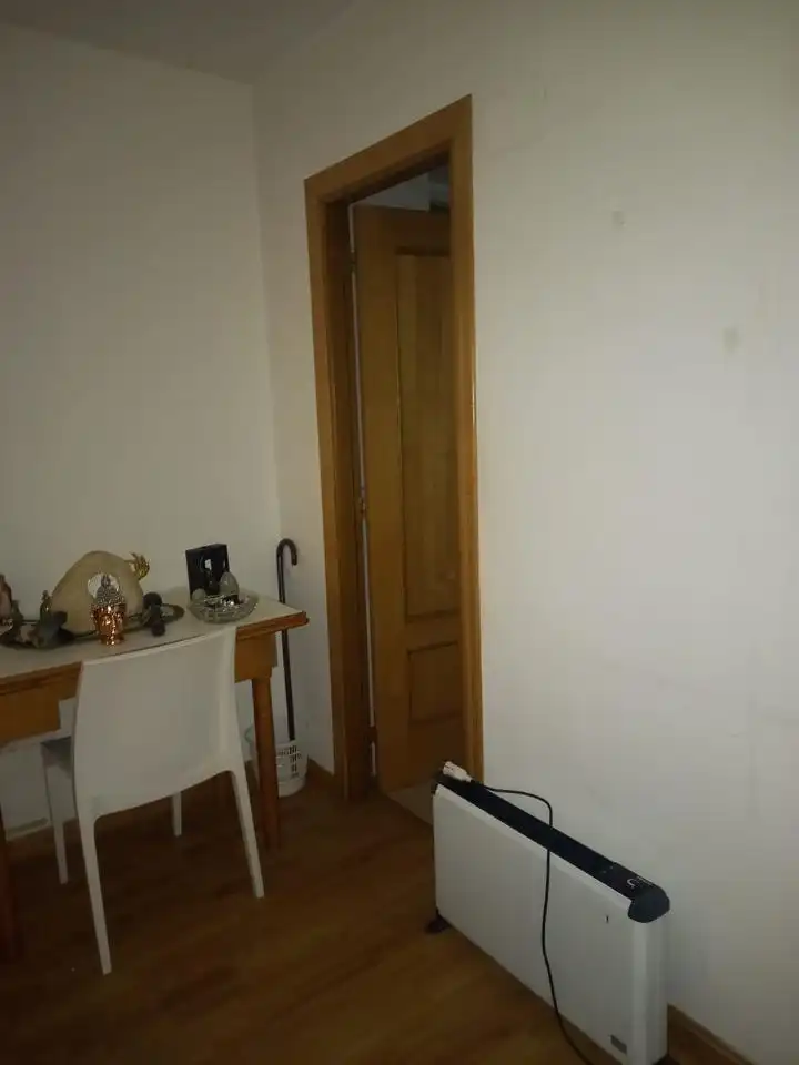 Habitación de Piso en venta en Zaragoza con Calefacción, Trastero y Balcón