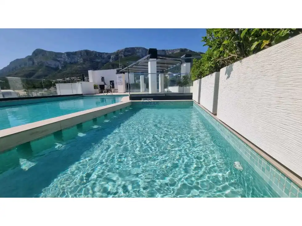 Piscina de Apartamento en venta en Dénia con Aire acondicionado, Calefacción y Terraza
