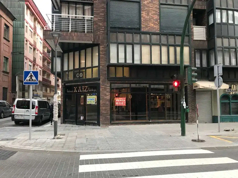 Gewerbefläche zum Verkauf in Laskoain Kalea, imagen 6