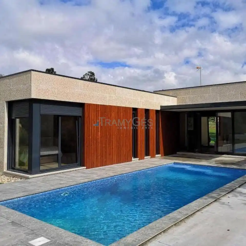 Chalet con piscina en venta en REXIDOURO, imagen 4