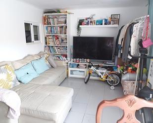 Living room of Flat for sale in  Madrid Capital  with Air Conditioner and Heating