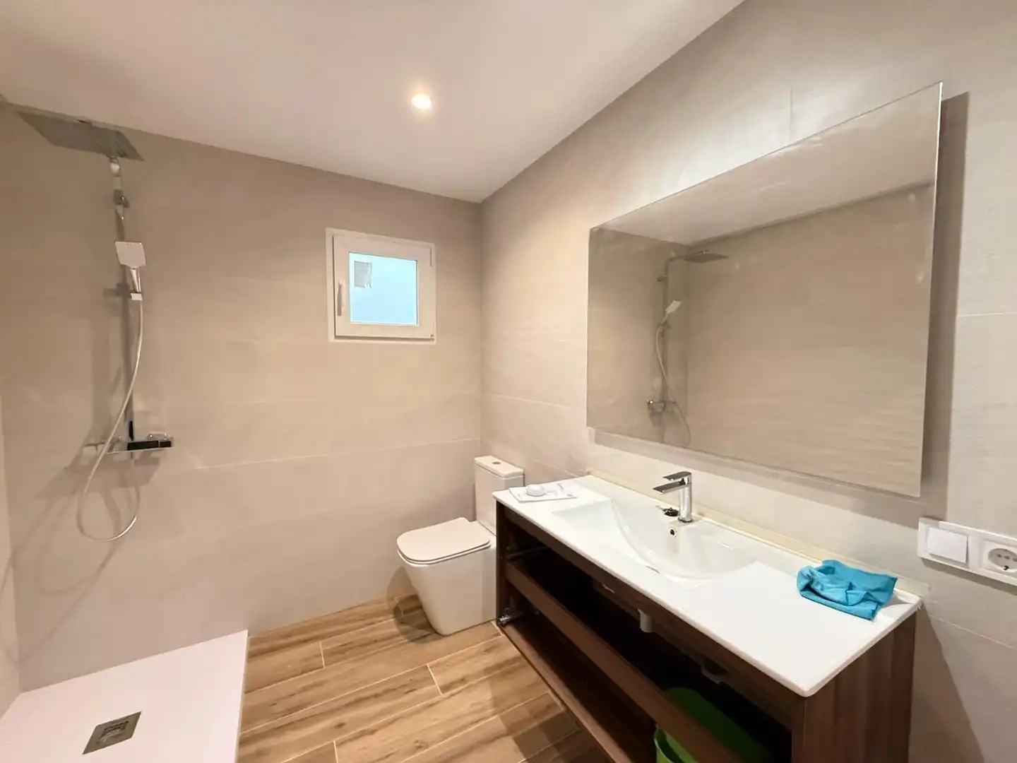Baño de Casa o chalet en venta en Alginet con Aire acondicionado, Calefacción y Parquet