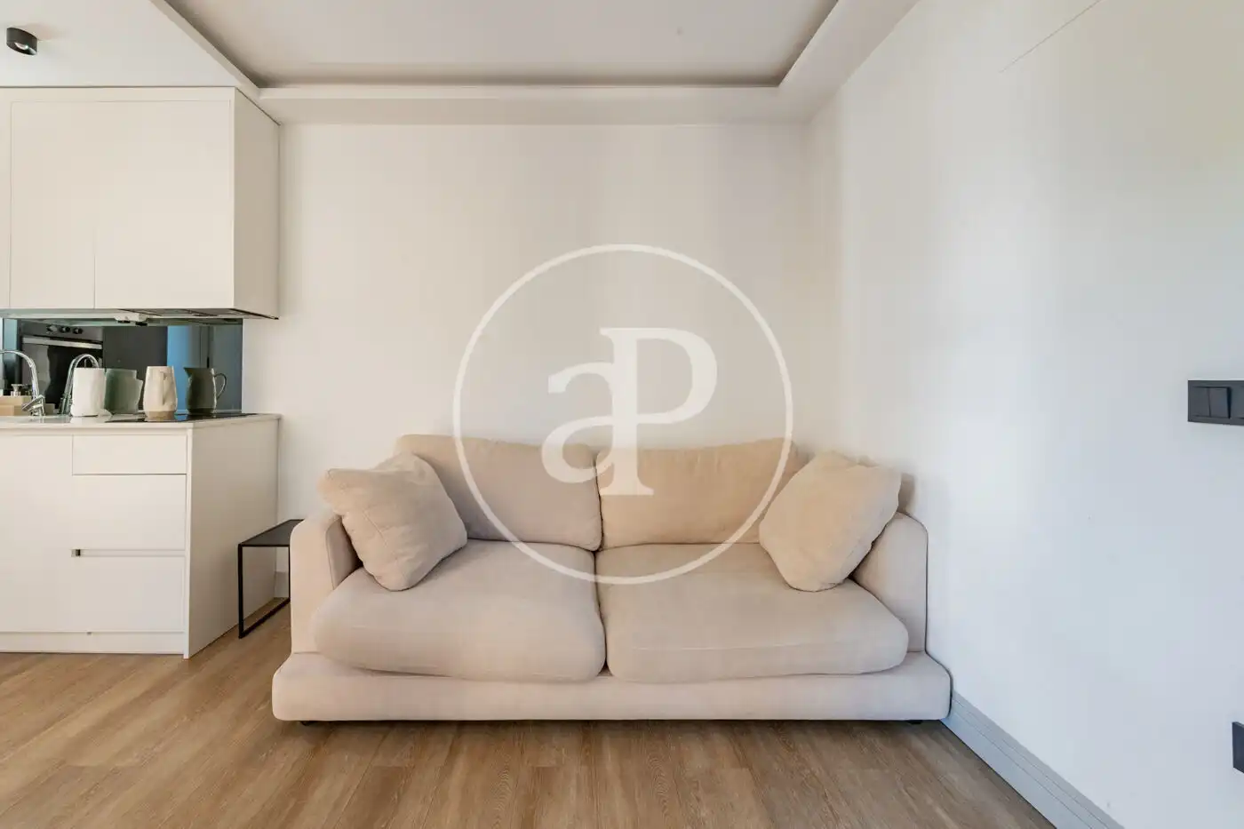 Wohnzimmer von Wohnung zur Miete in Madrid mit Klimaanlage, Heizung und Privatgarten