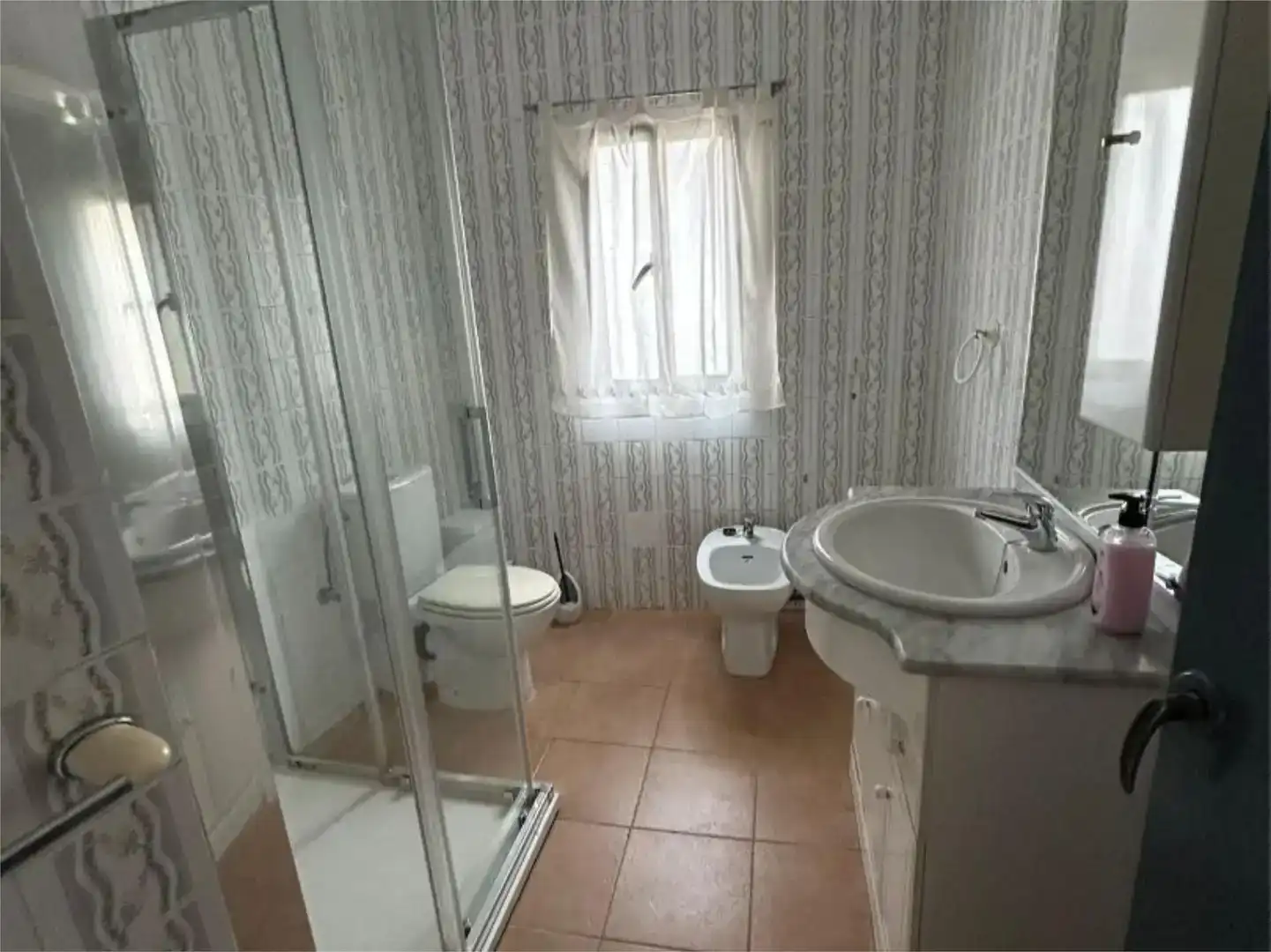 Bathroom of Detached homes for sale in Logrosán, Cáceres
