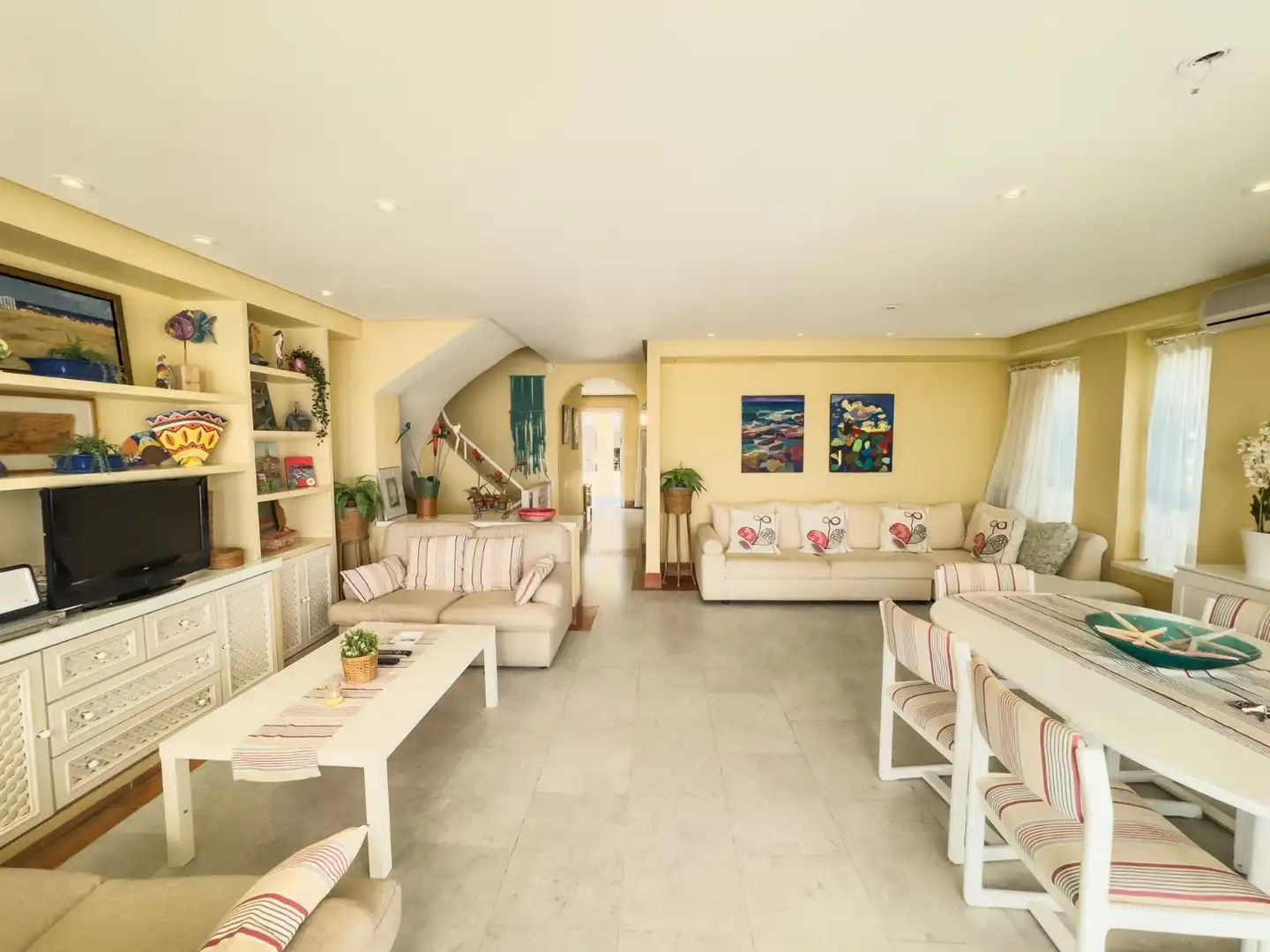 Living room of Duplexes for rent in Santa Pola  with Air Conditioner, Private garden and Terrace