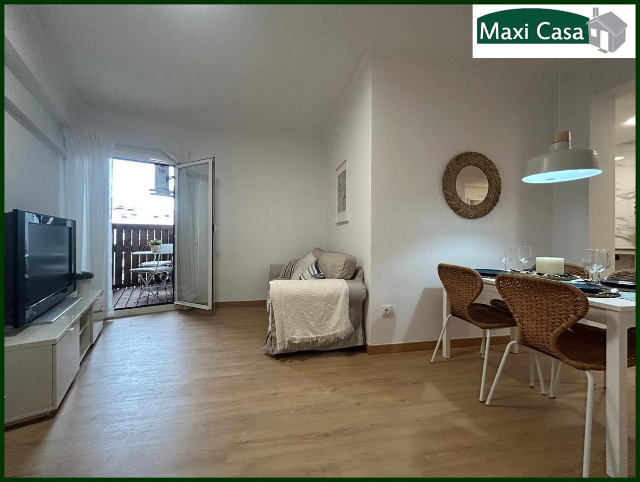 Sala d'estar de Pis en venda en  Barcelona Capital amb Aire condicionat