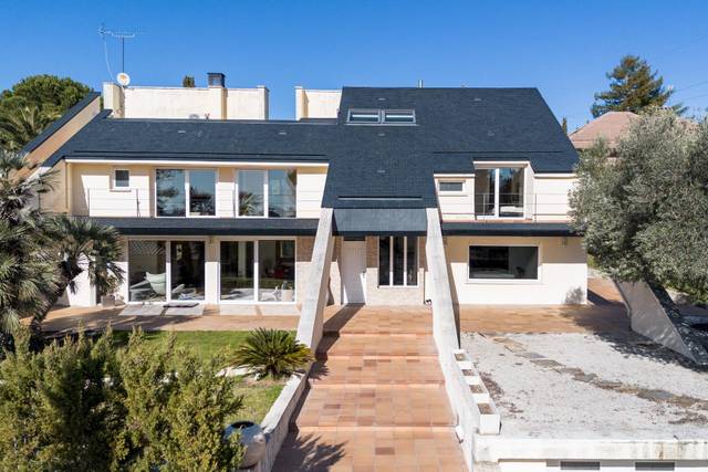 Casa-chalet en Venta en El Bosque