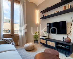 Sala d'estar de Apartament de lloguer en  Barcelona Capital amb Aire condicionat, Calefacció i Moblat