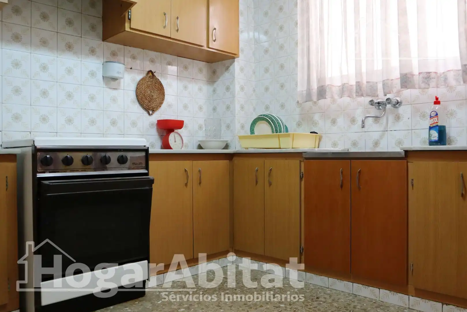 Cocina de Piso en venta en Oliva con Terraza y Balcón
