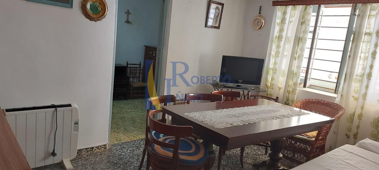Sala d'estar de Casa o xalet en venda en Fuentes de Carbajal amb Jardí privat