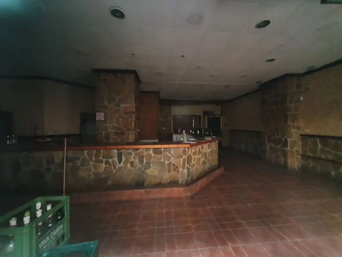 Local comercial en venda a Piedras Blancas, imagen 3