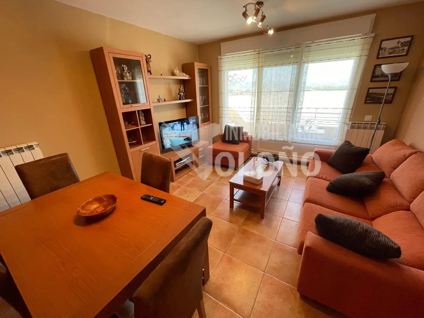 Sala d'estar de Apartament en venda en Cuzcurrita de Río Tirón amb Calefacció, Terrassa i Traster