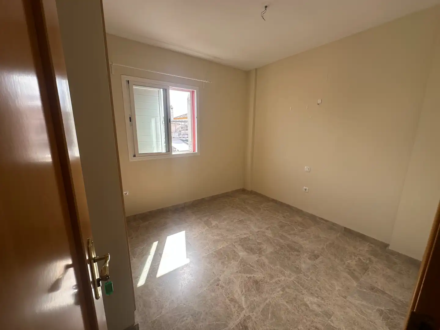 Dormitori de Casa adosada en venda en Castilleja de la Cuesta amb Aire condicionat, Jardí privat i Terrassa