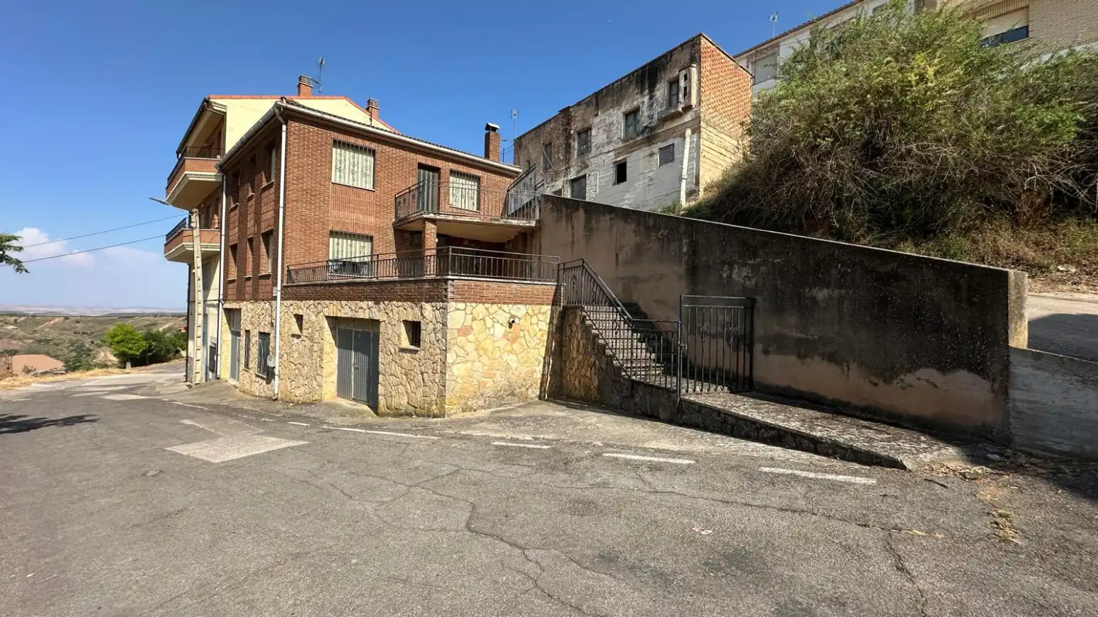 Exterior view of Houses for sale in Ausejo  with Heating, Terrace and Furnished