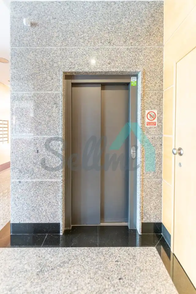 Parking of Flat for rent in Oviedo   with Heating, Parquet flooring and Storage room
