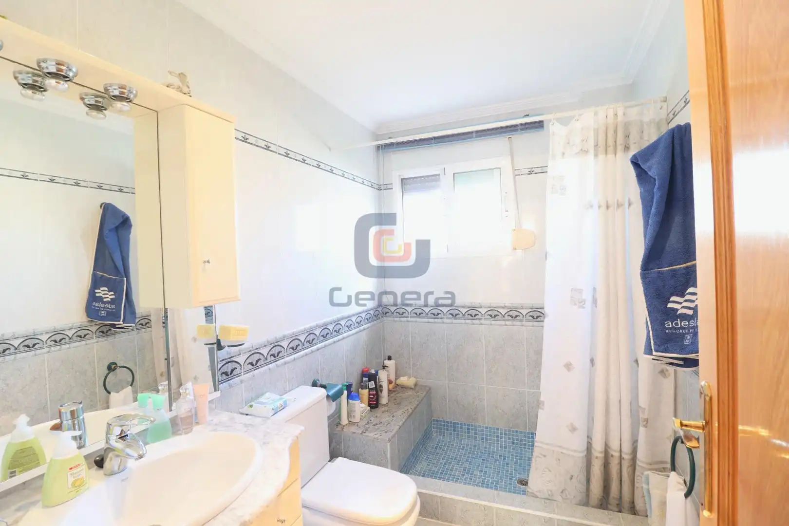 Habitación de Casa o chalet en venta en San Vicente del Raspeig / Sant Vicent del Raspeig con Aire acondicionado, Calefacción y Jardín privado