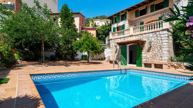 Casa-chalet en Venta en Génova