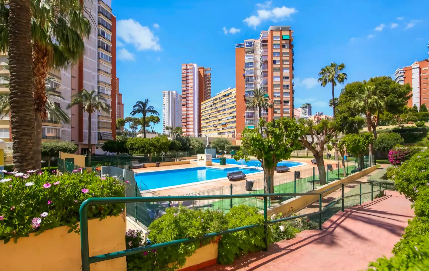 Exterior view of Flat for sale in Benidorm  with Furnished